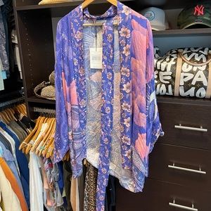 Spell & the Gyspy short Kimono